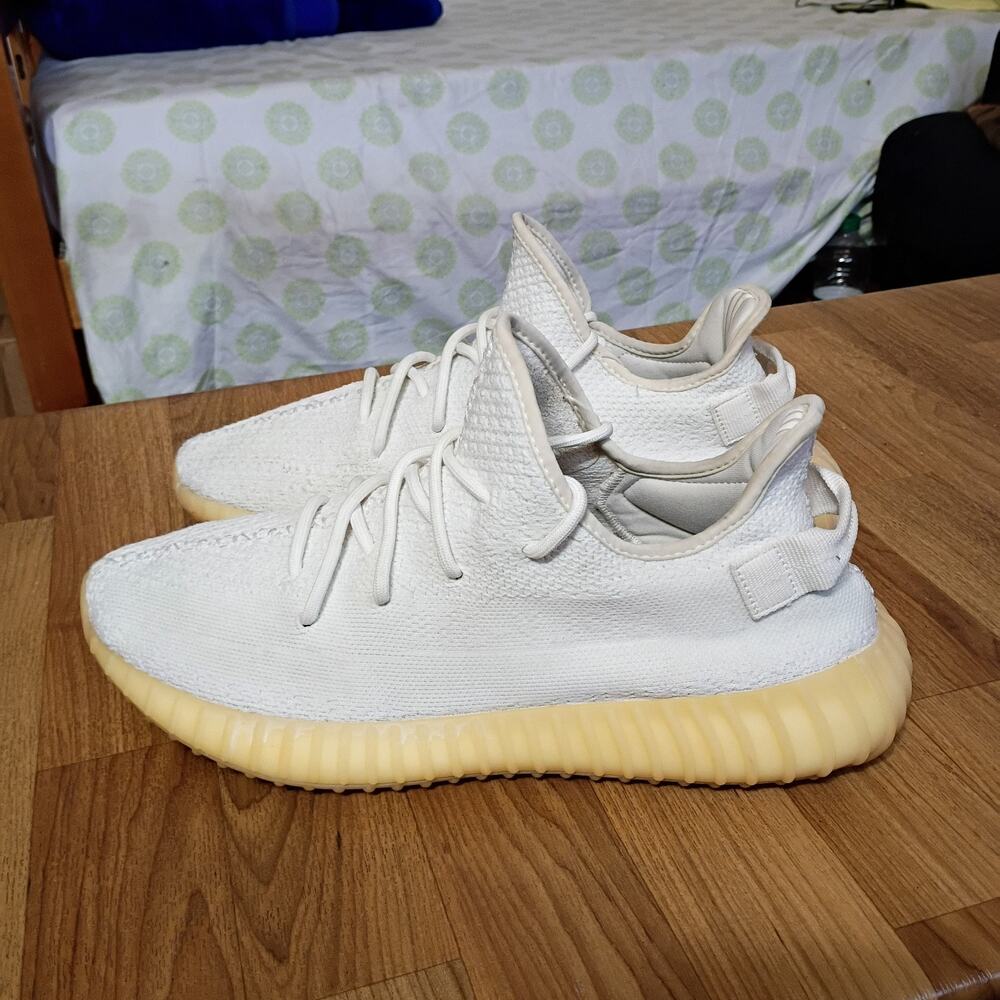 adidas Yeezy Boost 350 V2 Low Cream White / Triple White Pre Owned size 13 - Picture 3 of 8